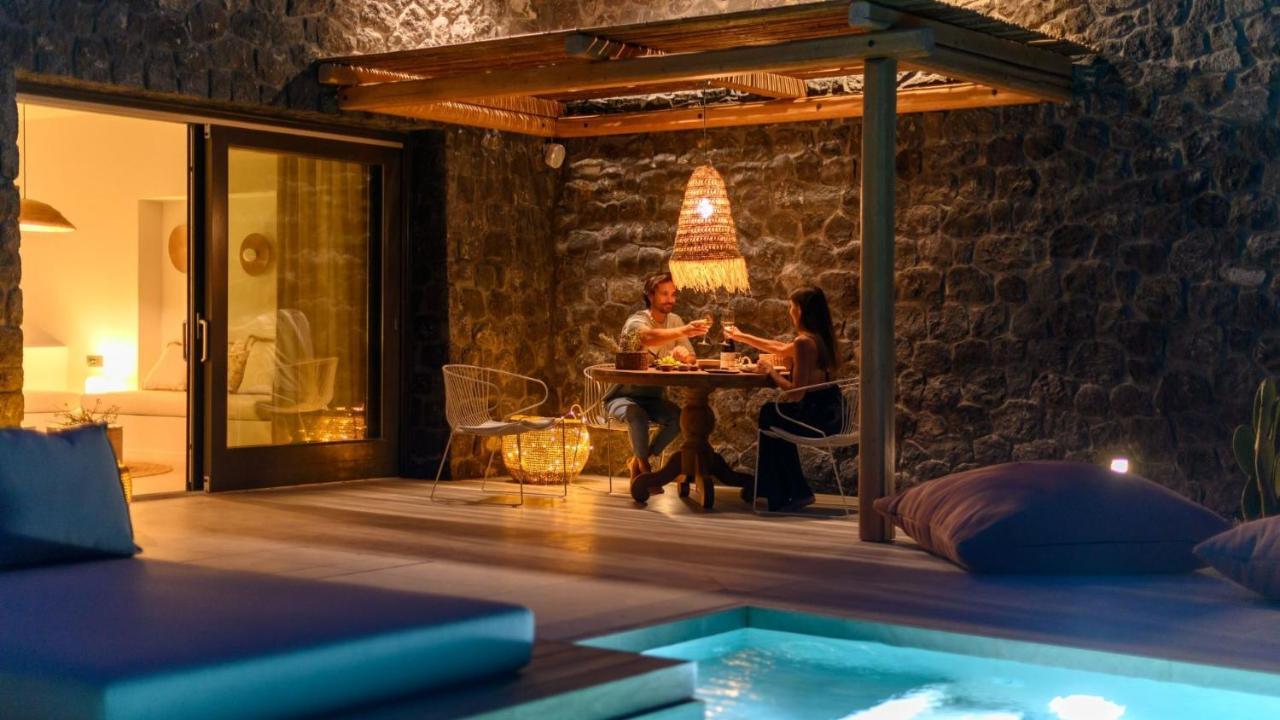 Aparthotel Lithi Luxury Retreat à Imerovígli Extérieur photo